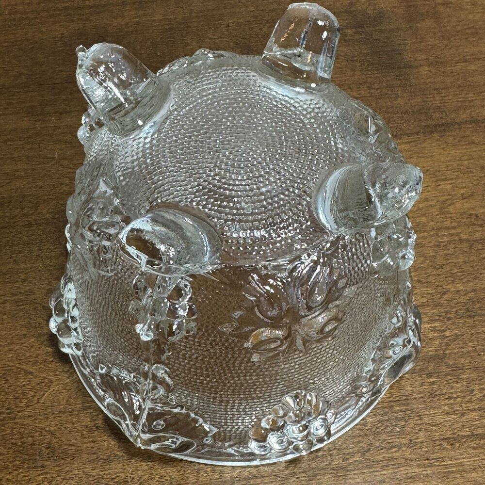 Vintage Footed Glass Candy Dish Raised Grapes Clear 4"w x 3.5"h Jeannette - Picture 4 of 6